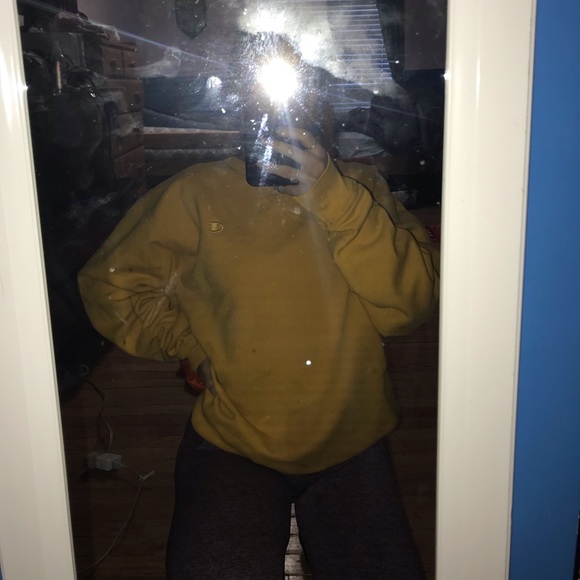 SOLD ON DEPOP - Picture 4 of 7